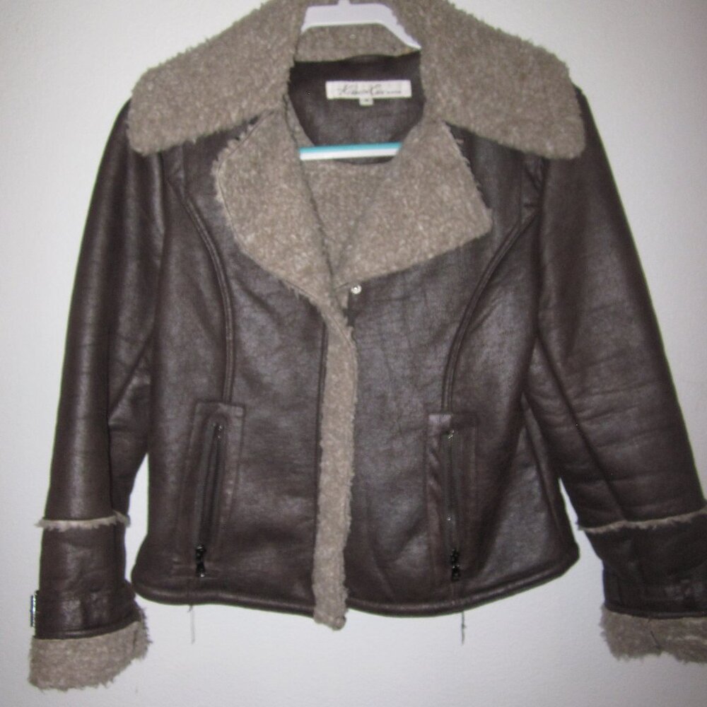Kenneth Cole Faux Leather Sherpa Lined Bomber Jacket Size Medium